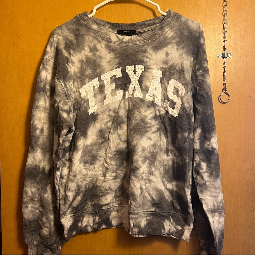 Forever 21 sweatshirt